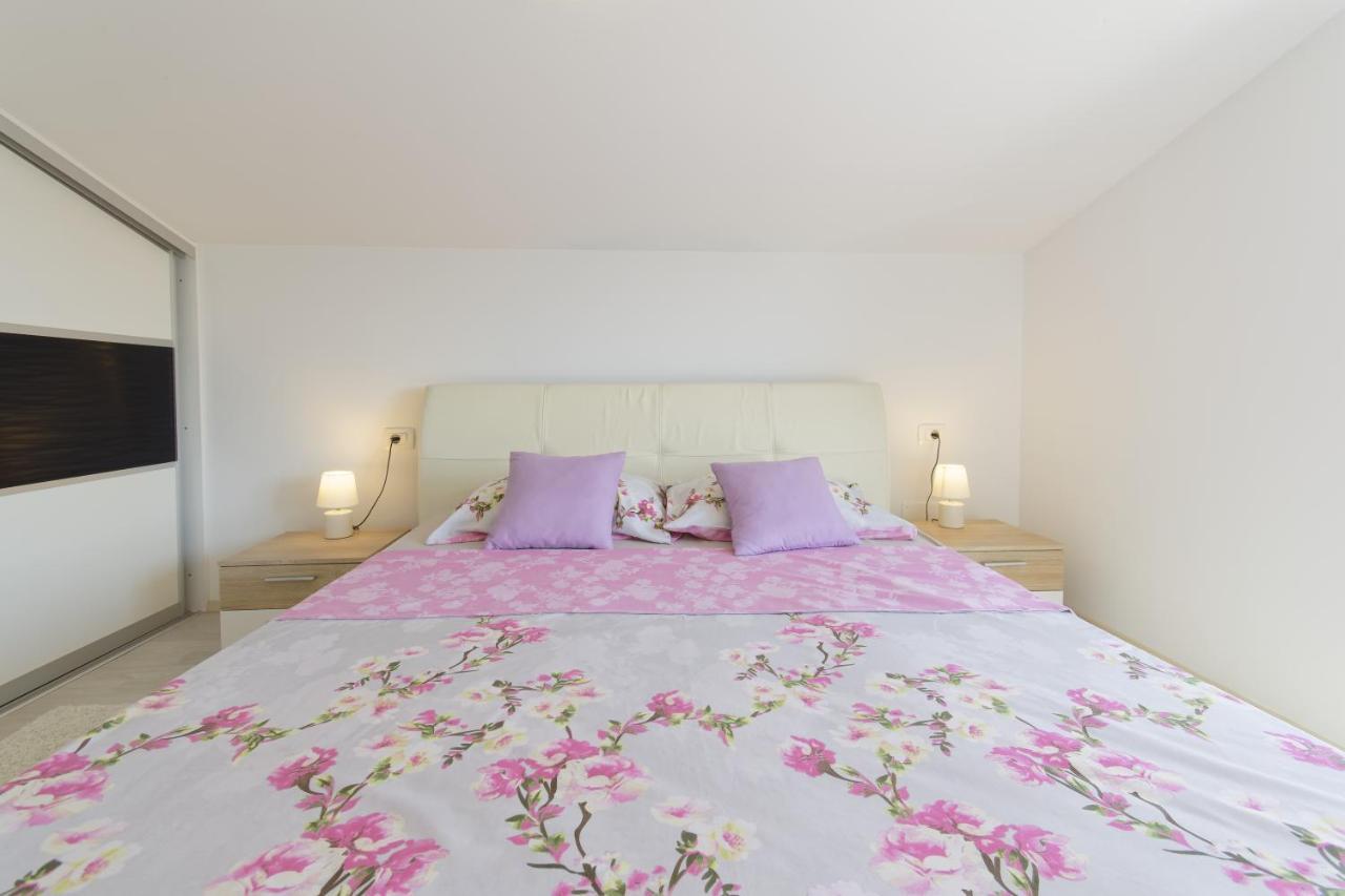Apartments Goran By Rent Istria Umag Kültér fotó