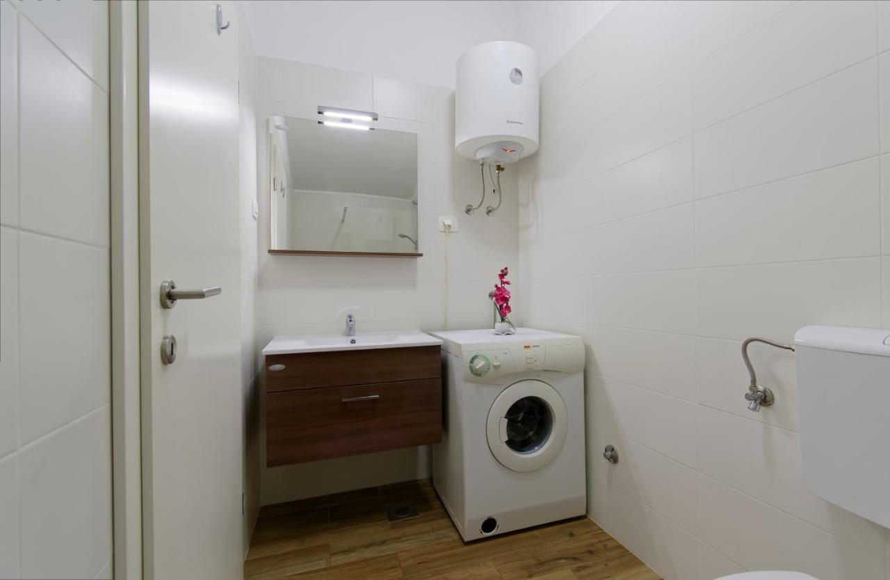 Apartments Goran By Rent Istria Umag Kültér fotó