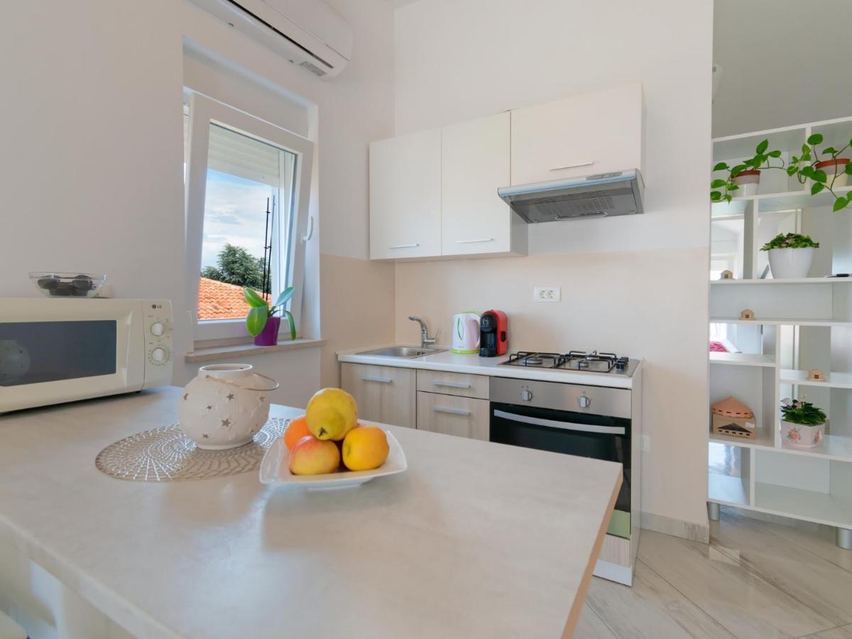 Apartments Goran By Rent Istria Umag Kültér fotó